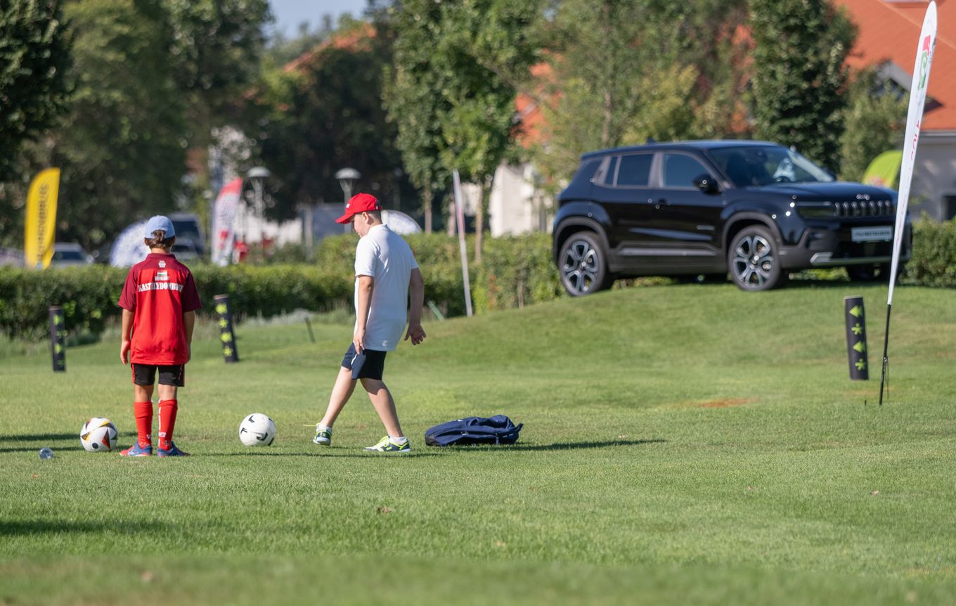 PC-P1017186footgolf