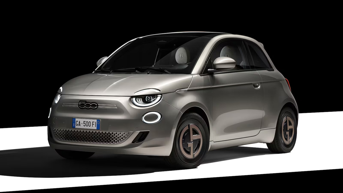 Már rendelhető a Fiat 500e Giorgio Armani Gyűjtői Kiadás